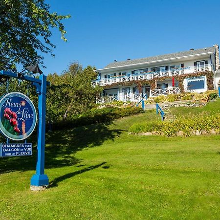 Auberge Fleurs De Lune La Malbaie Esterno foto